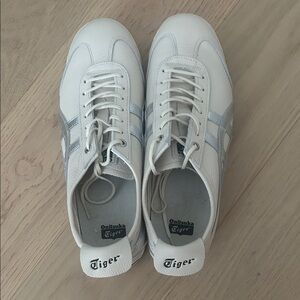 Onitsuka Tiger by Asics Men's White and Gray Sneakers